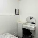 The Mews, Private Parking Included, Apartment Windermere